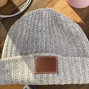 LYM gray speckled cuff beanie